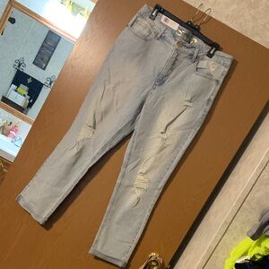 Seven7 Light Blue Distressed Ankle Jeans